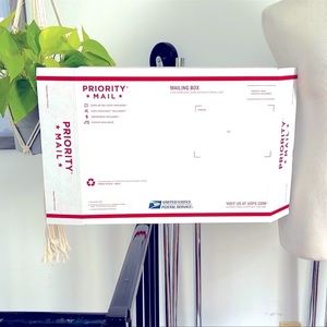 CLEAR OUT MYSTERY BOX